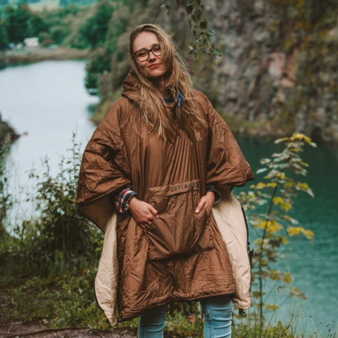 OFFLANDER PONCZO KEMPINGOWE CIENKIE Z OGRZEWACZEM BRĄZOWE